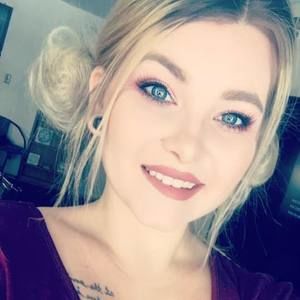 Meet your Posher, Karleigh